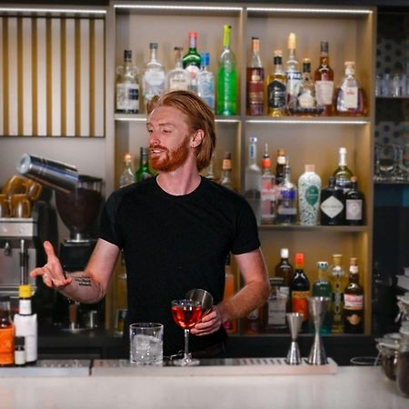 Tribe Paris La Defense Esplanade Hotel Курбьовоа Екстериор снимка