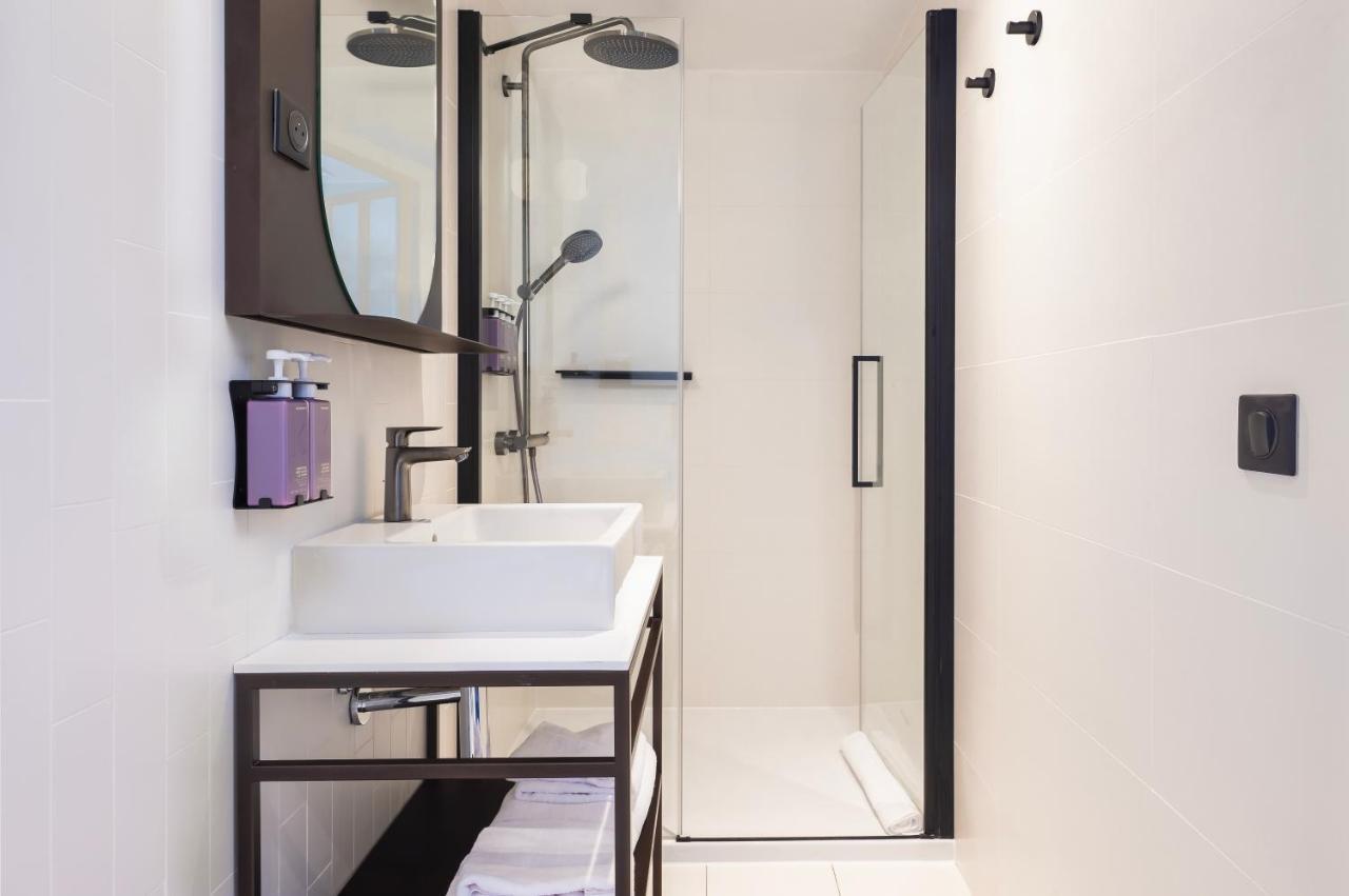 Tribe Paris La Defense Esplanade Hotel Курбьовоа Екстериор снимка