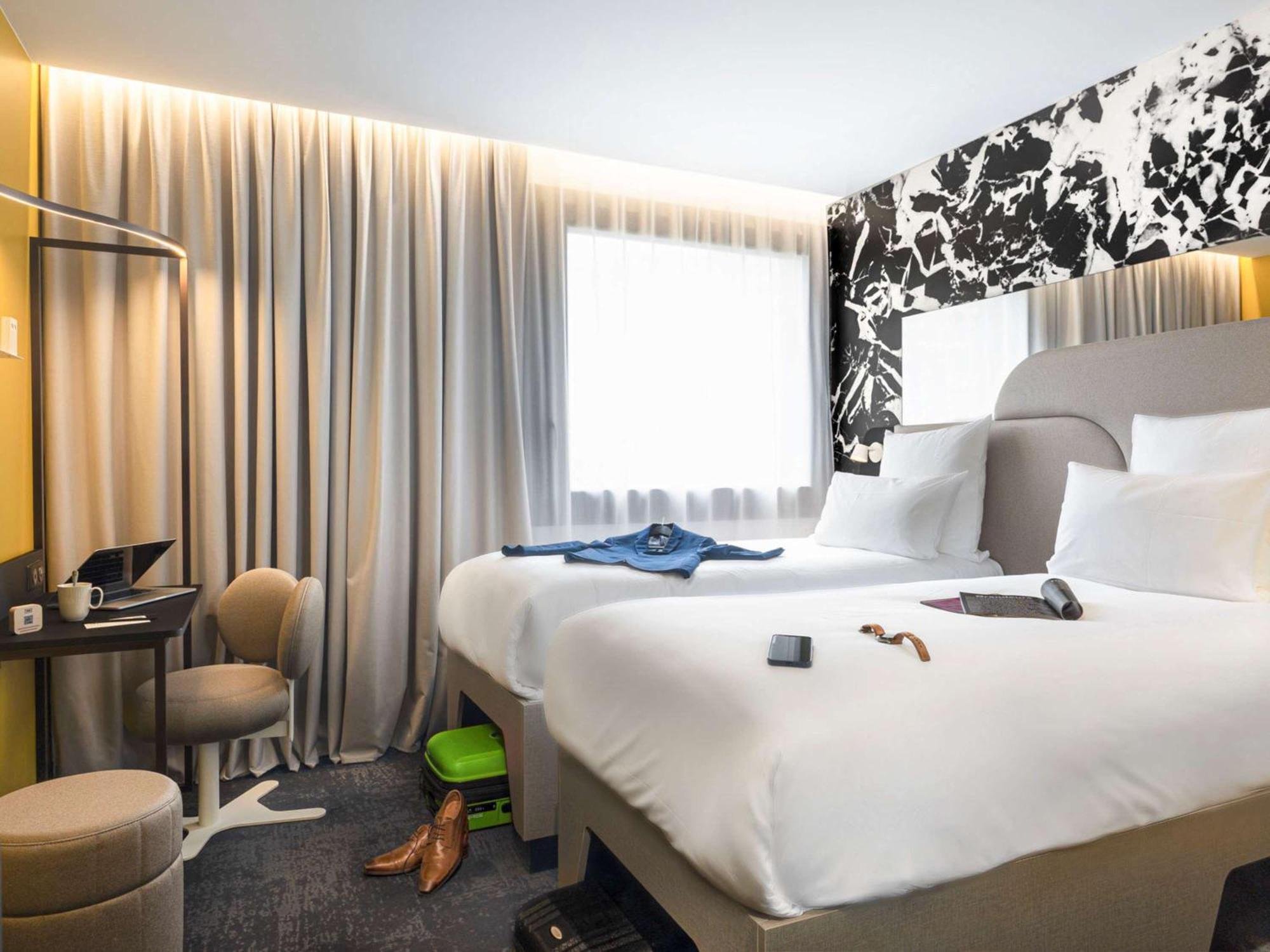 Tribe Paris La Defense Esplanade Hotel Курбьовоа Екстериор снимка