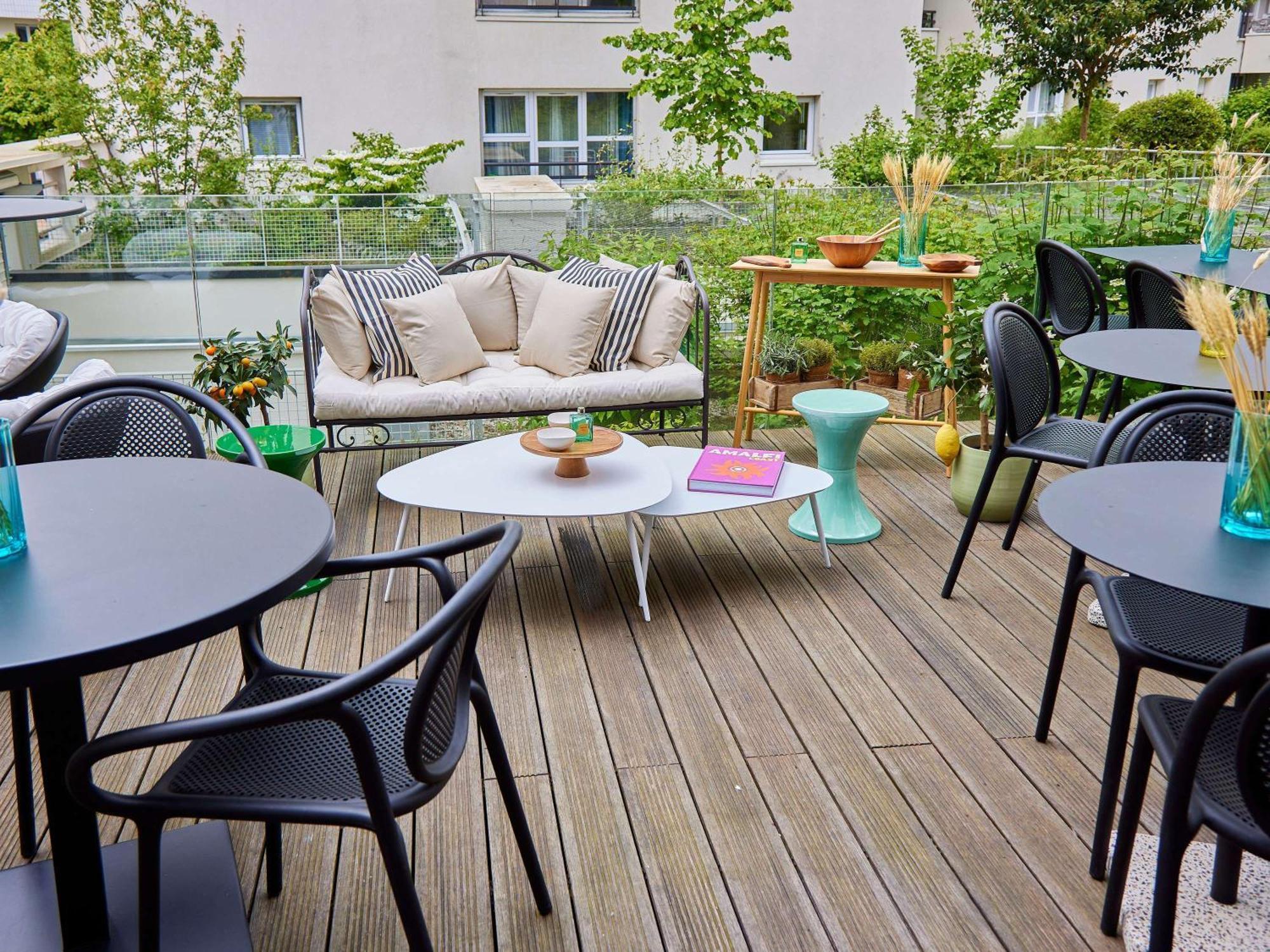 Tribe Paris La Defense Esplanade Hotel Курбьовоа Екстериор снимка